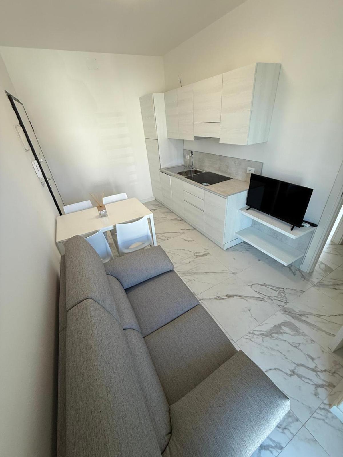 White - Solo Per Famiglie- Walterigato *