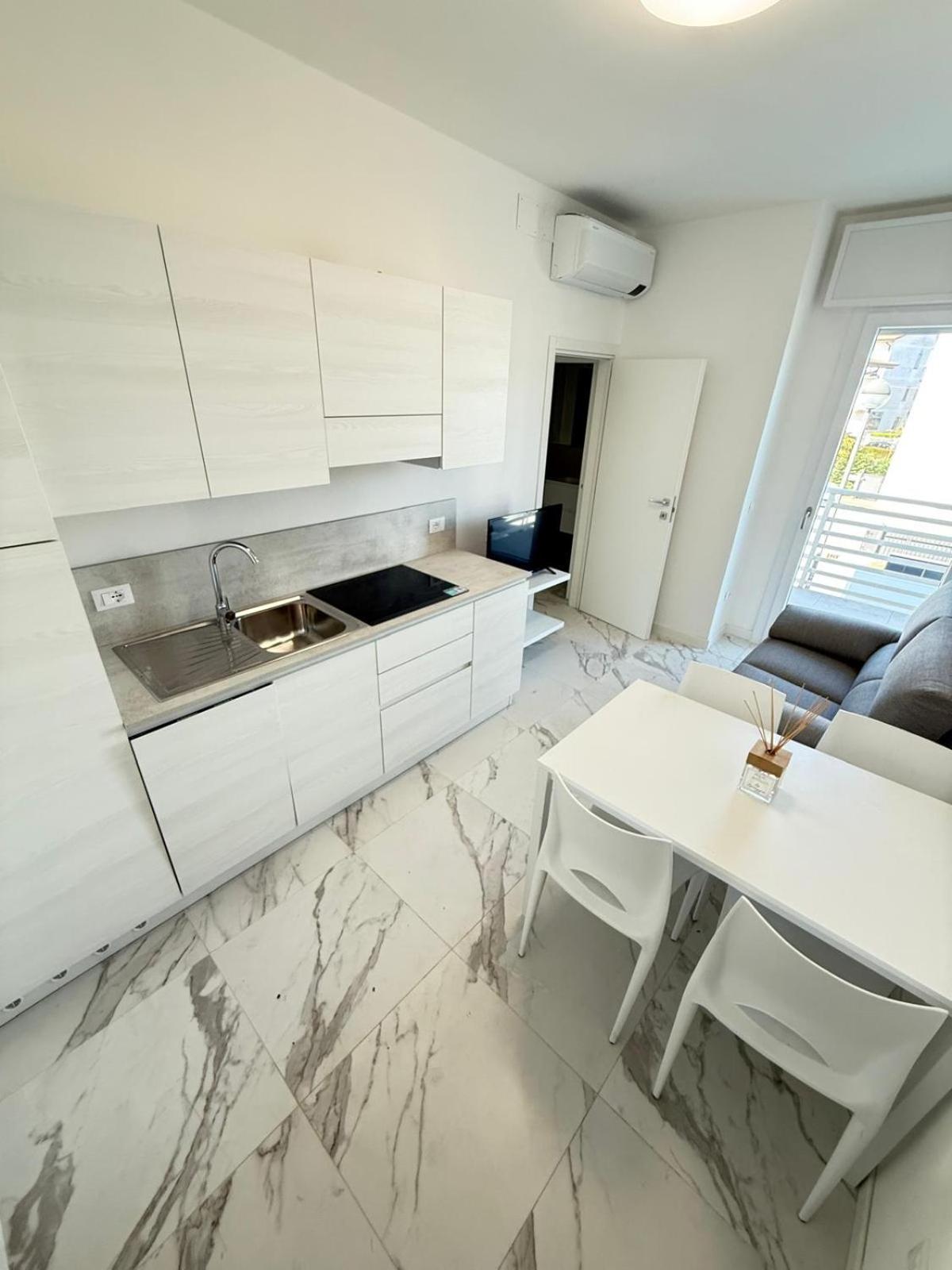 White - Solo Per Famiglie- Walterigato Appartamento
