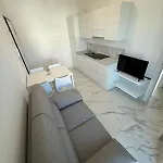 Apartment White - Solo Per Famiglie- Walterigato